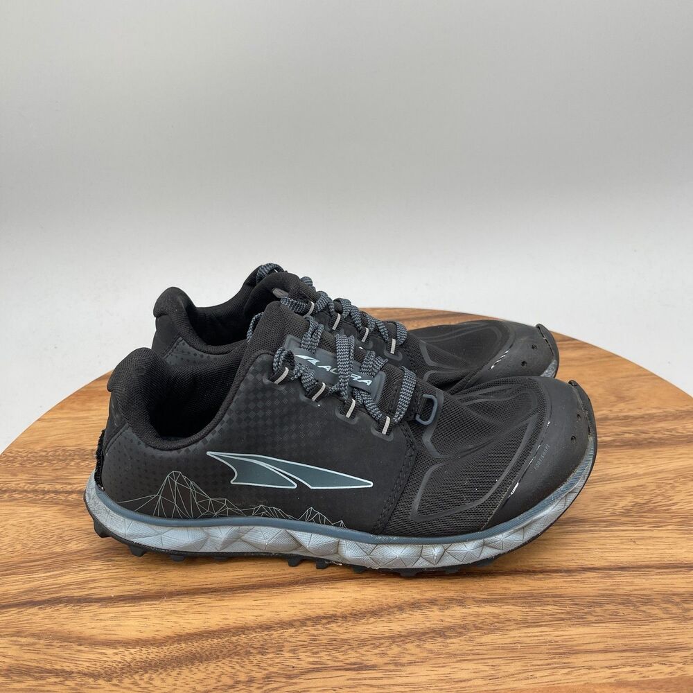 Altra Superior 4.5 Shoes Womens Size 7.5 Black Trail Running Hiking Comfort